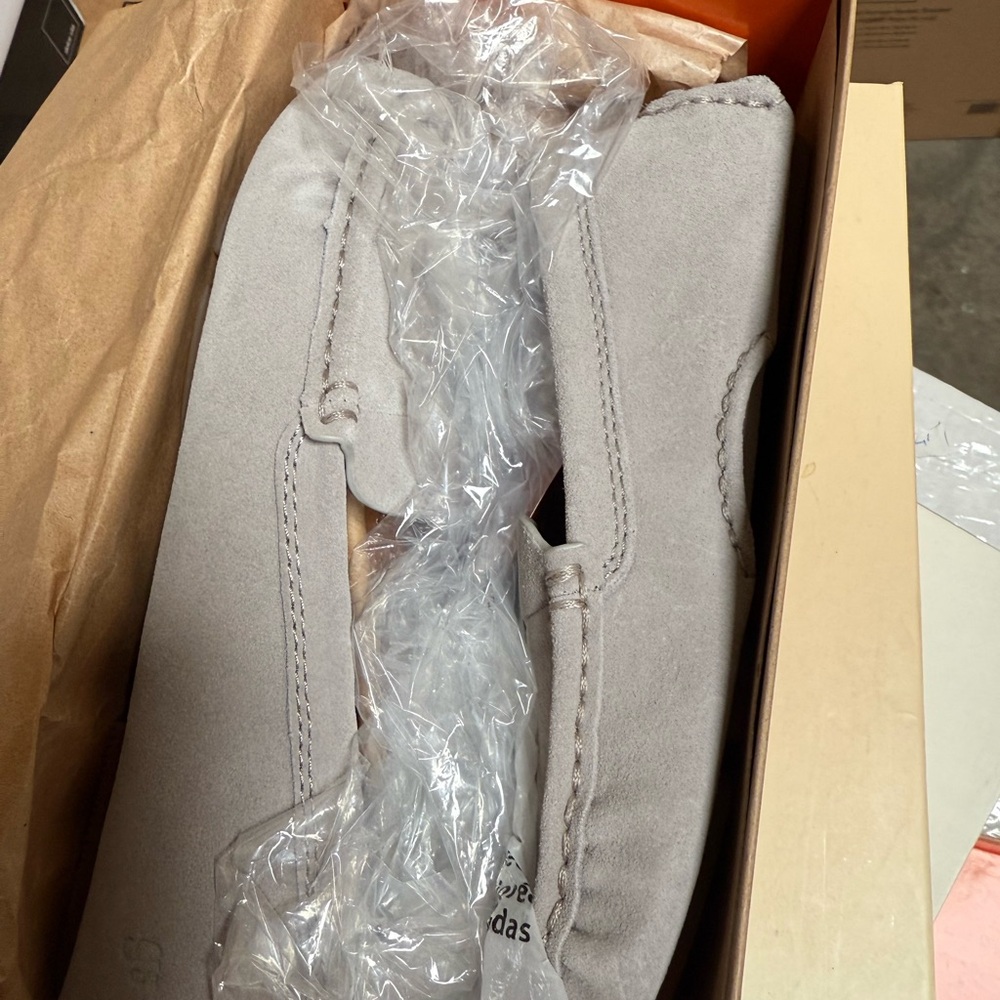 Kenneth Cole New York Mina Driver Loafer - Picture 8 of 8